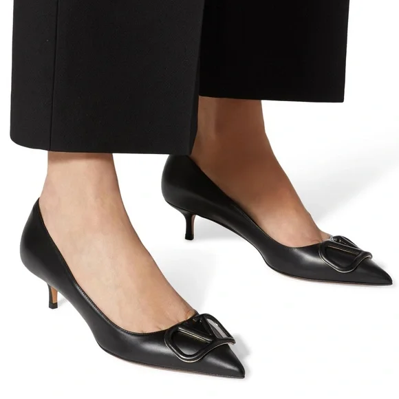 VALENTINO GARAVANI VLOGO LETHER HEELS - Picture 3 of 13